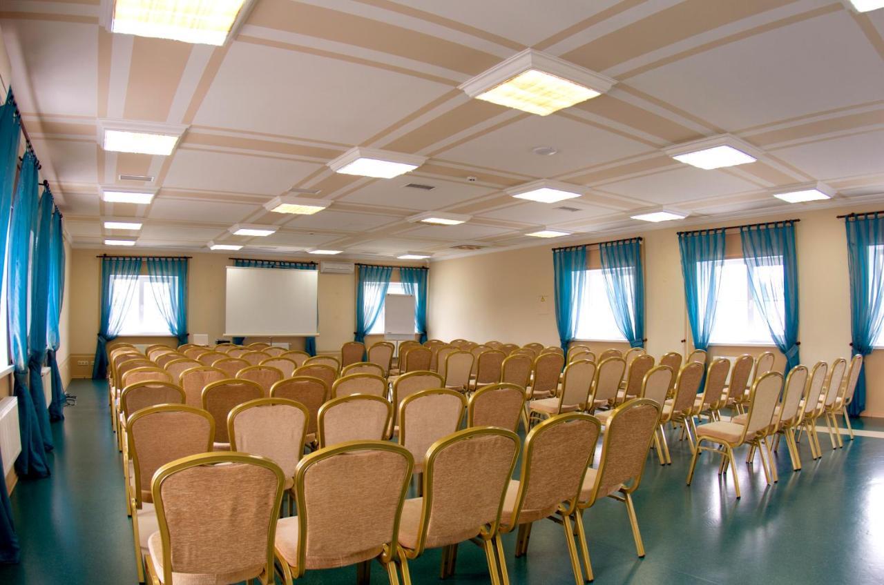 Conference Hall Irpin' Ξενοδοχείο Εξωτερικό φωτογραφία