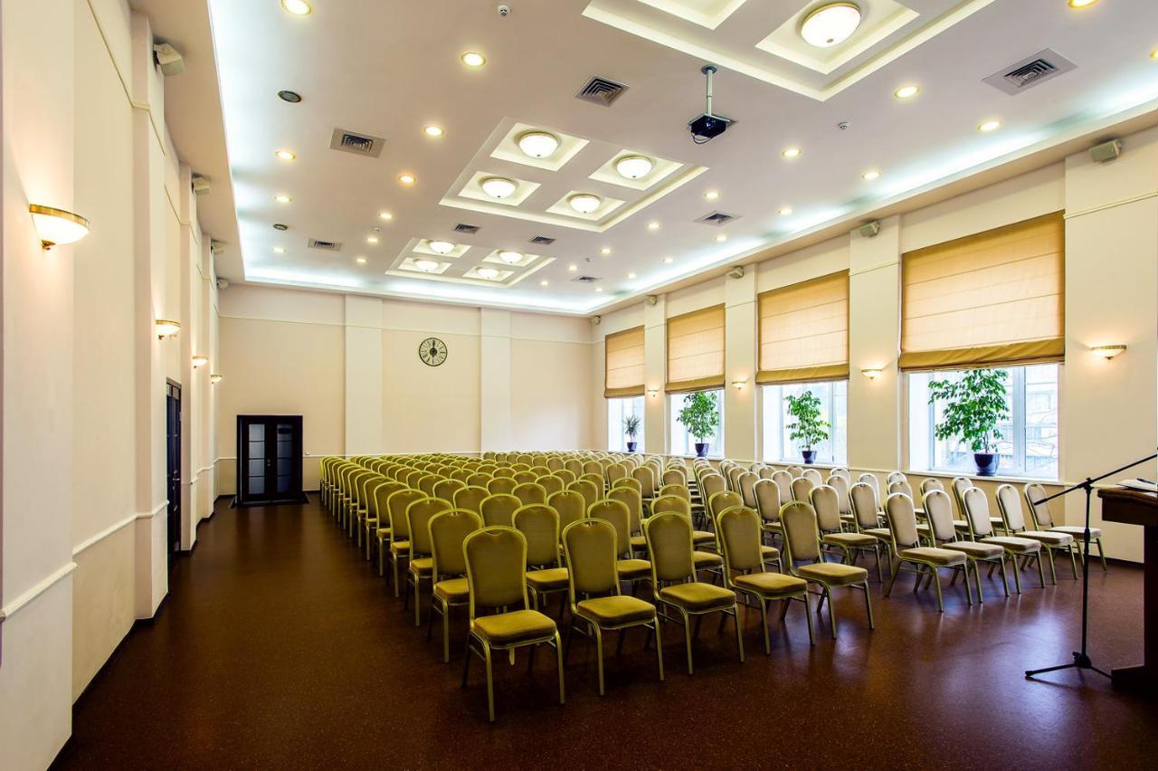 Conference Hall Irpin' Ξενοδοχείο Εξωτερικό φωτογραφία